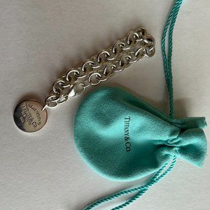 Tiffany Bracelet with round tag
